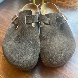 Birkenstocks Mocha Boston suede